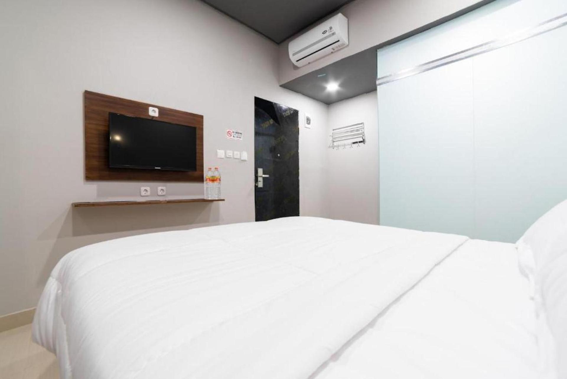 Glamour Hotel And Spa Медан Экстерьер фото