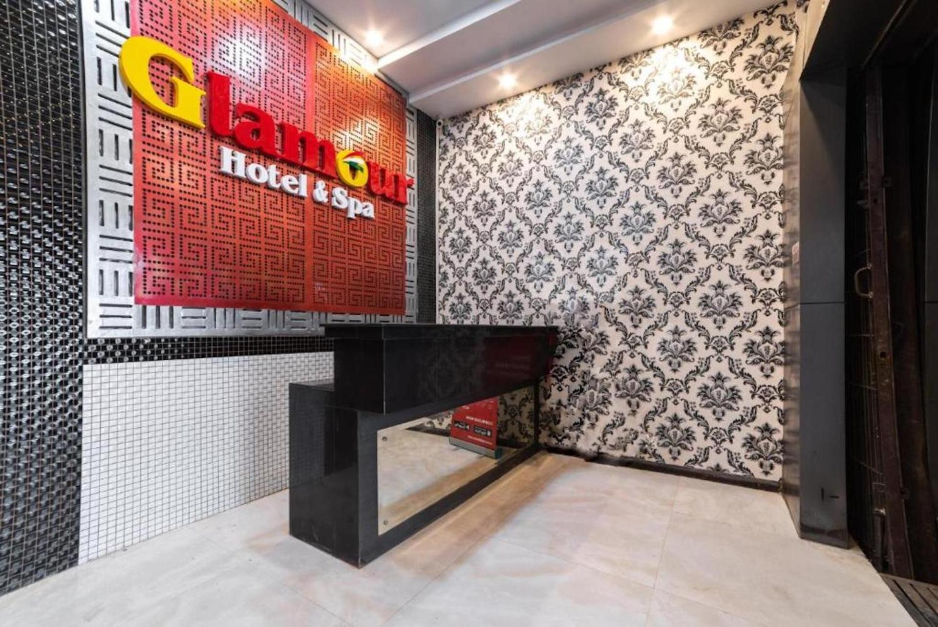 Glamour Hotel And Spa Медан Экстерьер фото